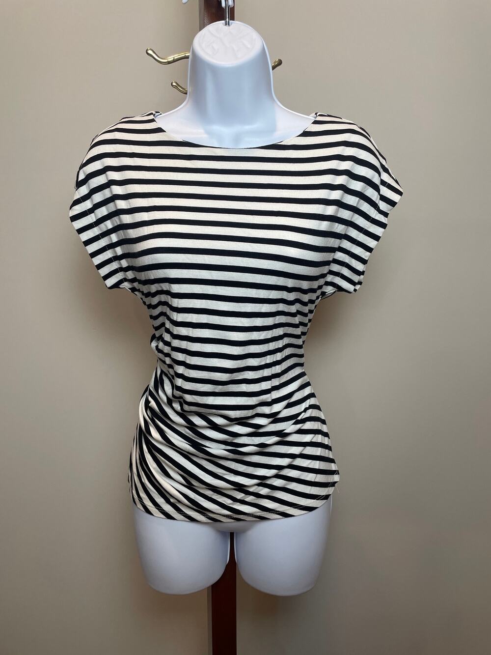 MUSE Stripe Ruched Short Sleeve Top Size M White Black